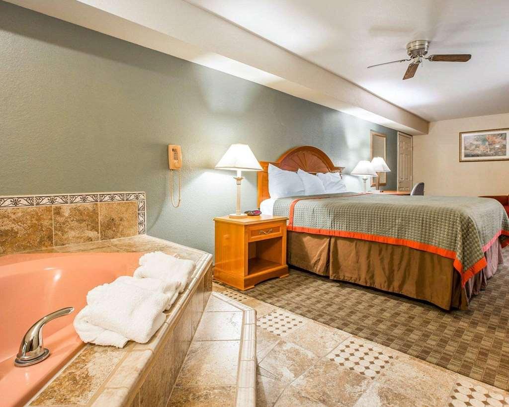 Rodeway Inn דלאנו חדר תמונה