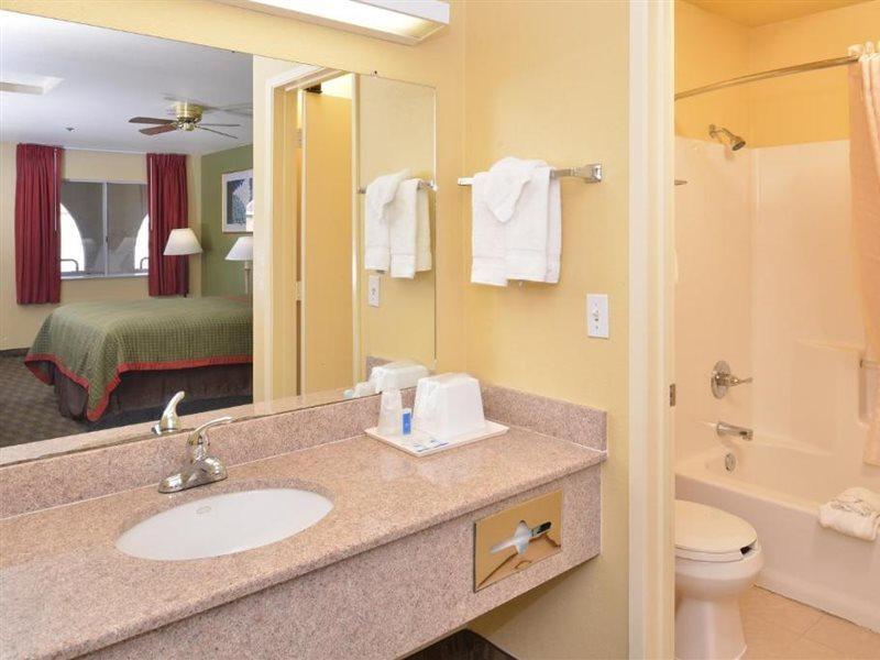 Rodeway Inn דלאנו מראה חיצוני תמונה