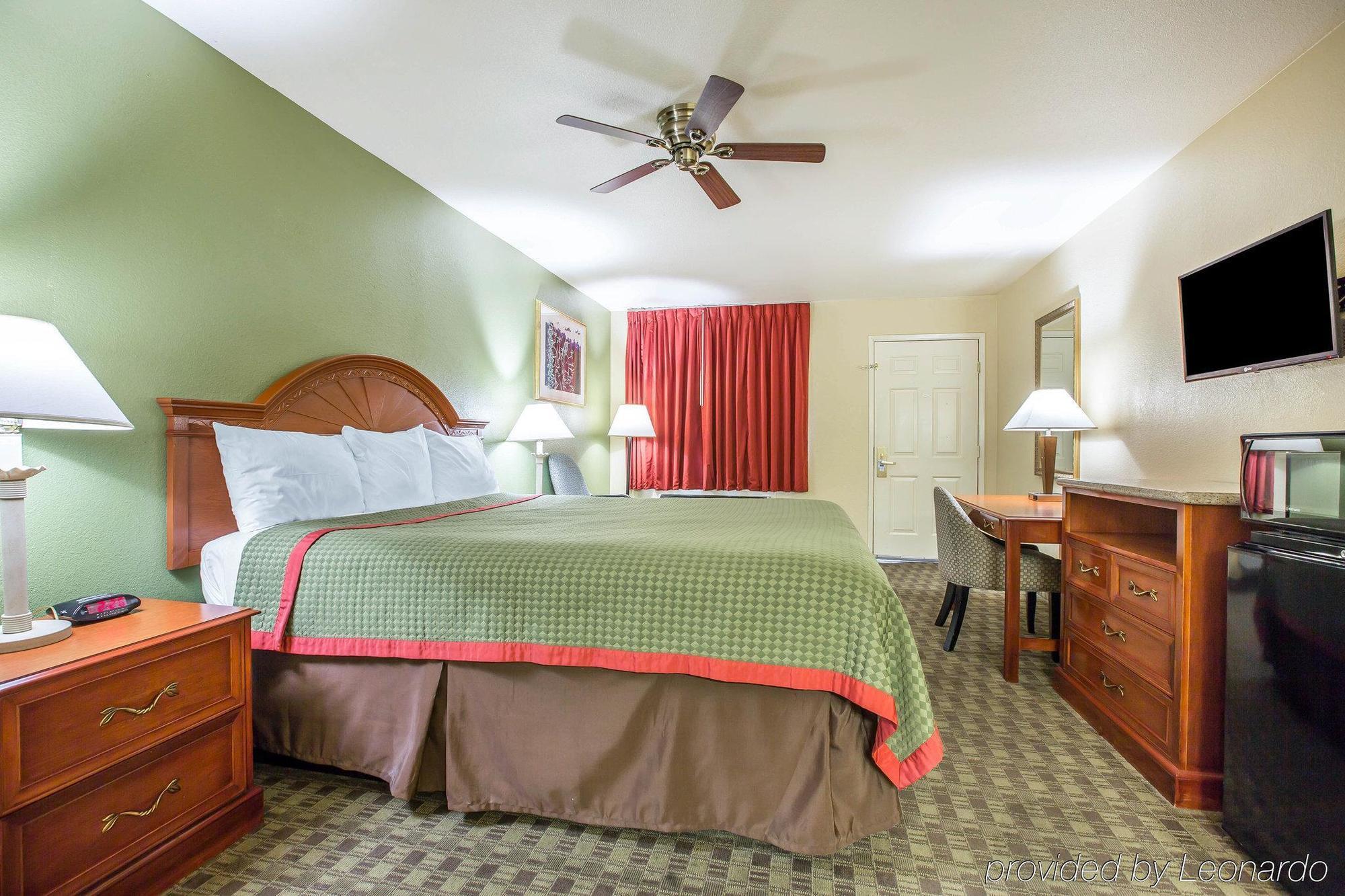Rodeway Inn דלאנו מראה חיצוני תמונה